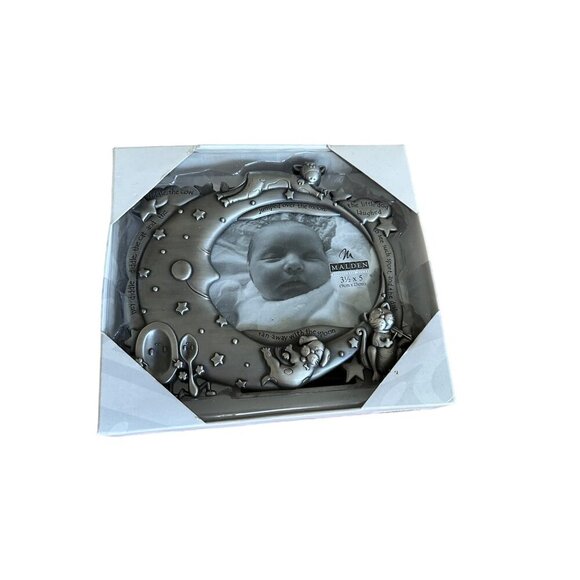 Malden"Hey Diddle Diddle" Baby Nursery Rhymes Pewter Picture Frame 3.5" x 5" NEW - Picture 1 of 8